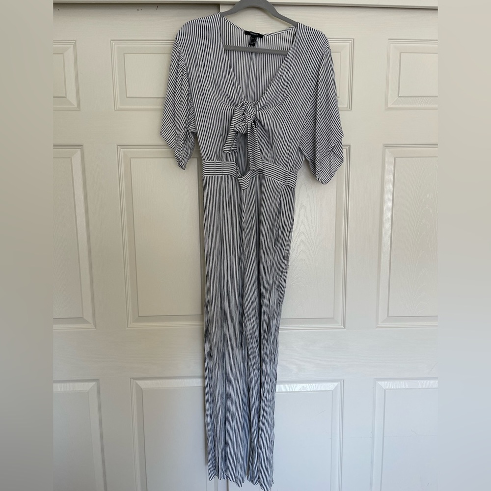 Brand New Forever 21 womens large jumper